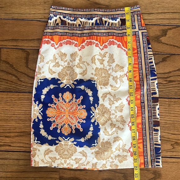 Antonio Melani Floral pencil Skirt Size 0 New Without tag - Picture 3 of 11